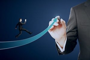 一人で株式会社を設立するときに決めること。株主・取締役・役員任期の考え方